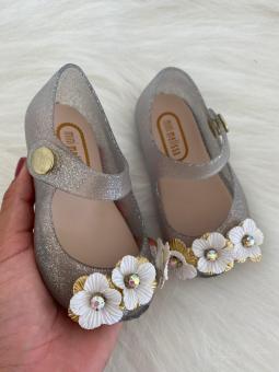 SAPATILHA BABY 3 FLORES PRATA - Código 1145-1