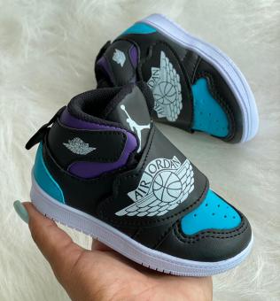 BOTINHA NIKE JORDAN BABY AZUL/PRETO - Código 1432-1