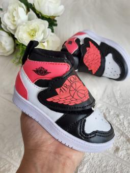 BOTINHA NIKE JORDAN BABY PRETO/PINK - Código 1806-1