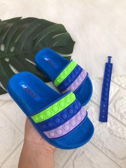 CHINELO SLIDE POP IT COM PULSEIRA AZUL - Código 1894-1