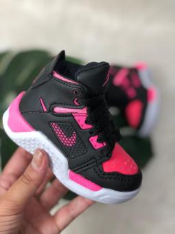 BOTINHA MONSTER BABY PTO/PINK - Código 2344-1