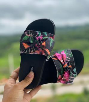 CHINELO JUVENIL LACO FLORAL VERDE - Código 545-1