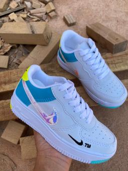 TENIS AIRFORCE JUVENIL BCO VERDE HOLOGRAFICO - Código 990-1