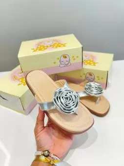 RASTEIRA JUVENIL FLOR FRENTE PRATA - Código 2938-1